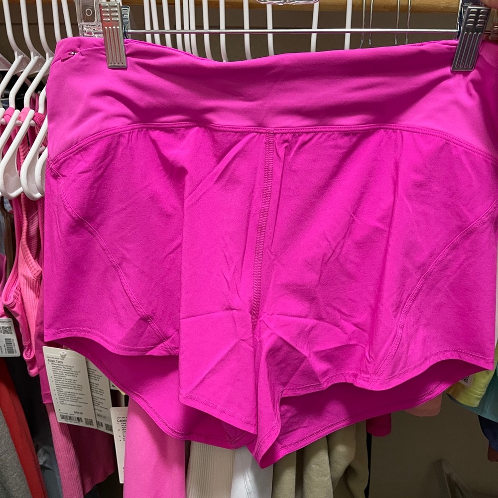 NWT lululemon Essential Run HR 4”